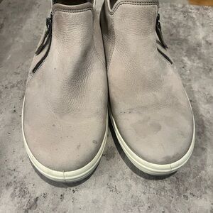 Ecco Women's Gray Ankle Booties